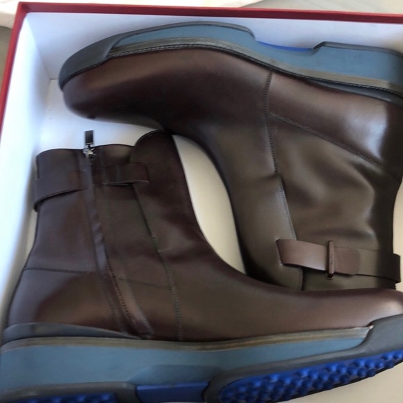 Men’s Ferragamo Sherwood Boots - Picture 3 of 6